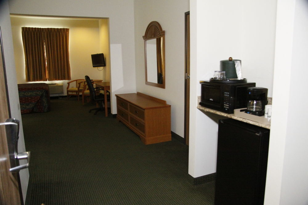Horizon Inn & Suites West Point Exterior photo