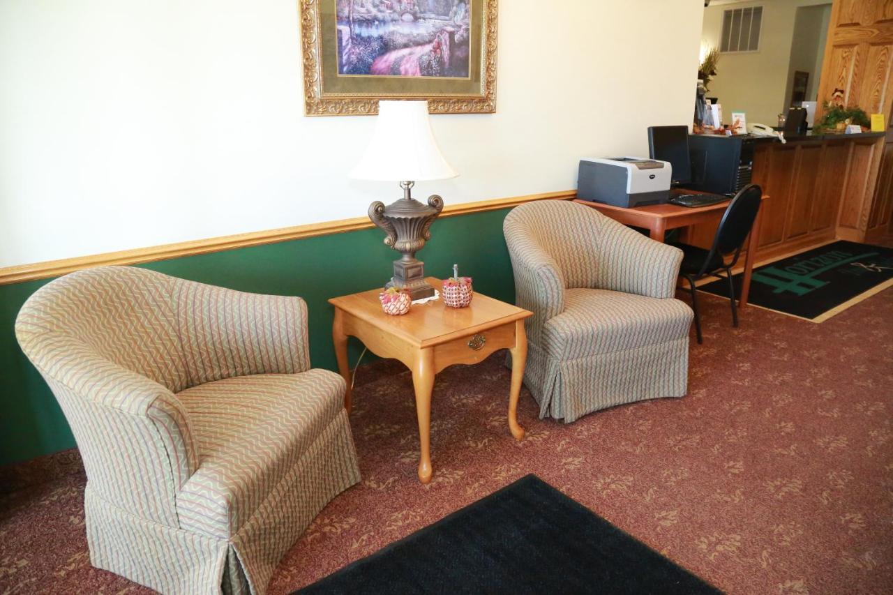 Horizon Inn & Suites West Point Exterior photo
